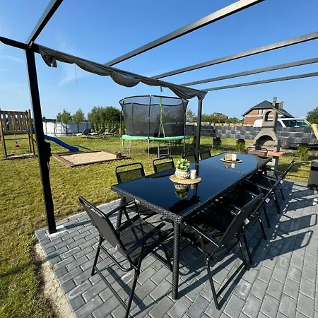 Niceplace4you Familien-ferienhaeuser An Der Polnischen Ostsee Mit Pool Apartament