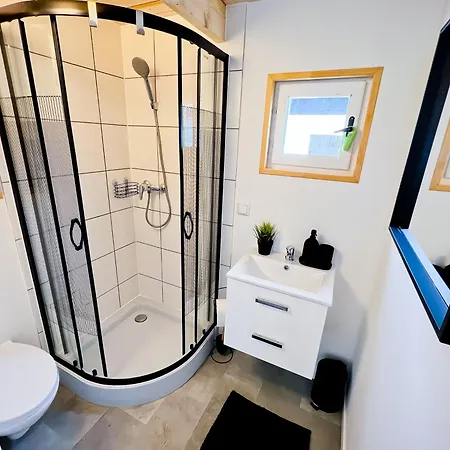 Niceplace4you Domkischega Apartman Dobieslawiec