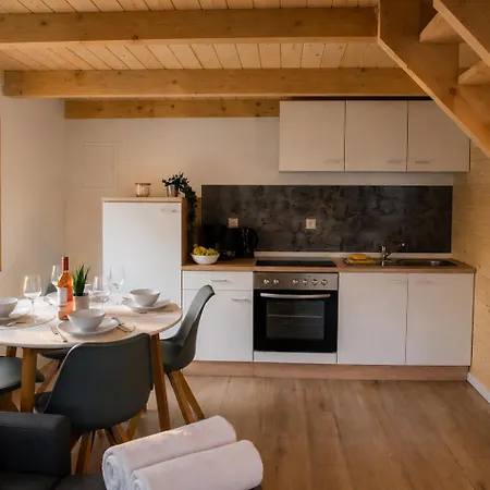 Niceplace4you Familien-ferienhaeuser An Der Polnischen Ostsee Mit Pool Apartament *
