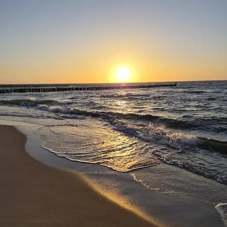 Niceplace4you Familien-ferienhaeuser An Der Polnischen Ostsee Mit Pool Apartament *